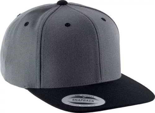 K-UP KP910 lapos ellenzős 6 paneles sapka - dark grey/black színben