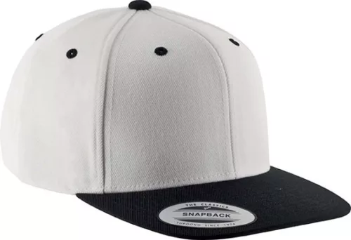 K-UP KP910 lapos ellenzős 6 paneles sapka - white/black színben