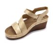 Leon Comfort 1120 női bőr szandál arany színben