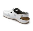 Leon Comfort 701 férfi bőr munkavédelmi szandál fehér színben