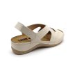 Leon Comfort 924 női bőr szandál bézs színben