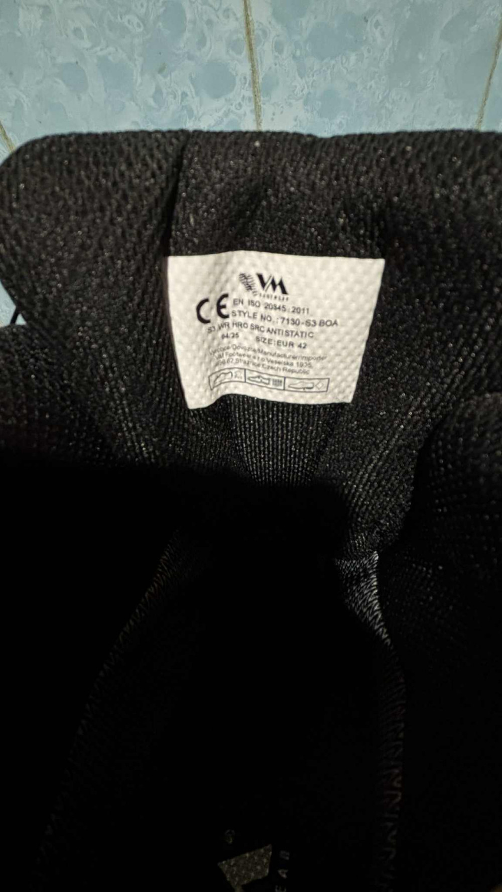 VM Footwear Buffalo munkavédelmi bakancs S3